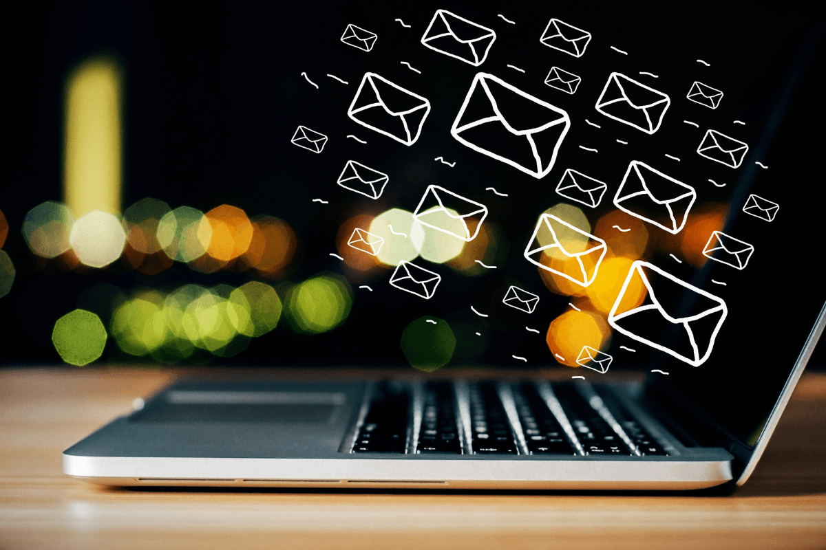 29 Email marketing gives businesses direct access to customer inboxes instead of relying on social media algorithms. Sending business emails delivers strong value, producing an average return of $42 for every $1 spent. Businesses can gather emails without spending money by offering free guides, discounts, mini-courses, or consultations. Social media accounts, WhatsApp groups, and simple forms easily capture contacts without needing an expensive website. Free service plans like Mailchimp, MailerLite, and Brevo provide beginner-friendly tools to launch and manage contact lists.